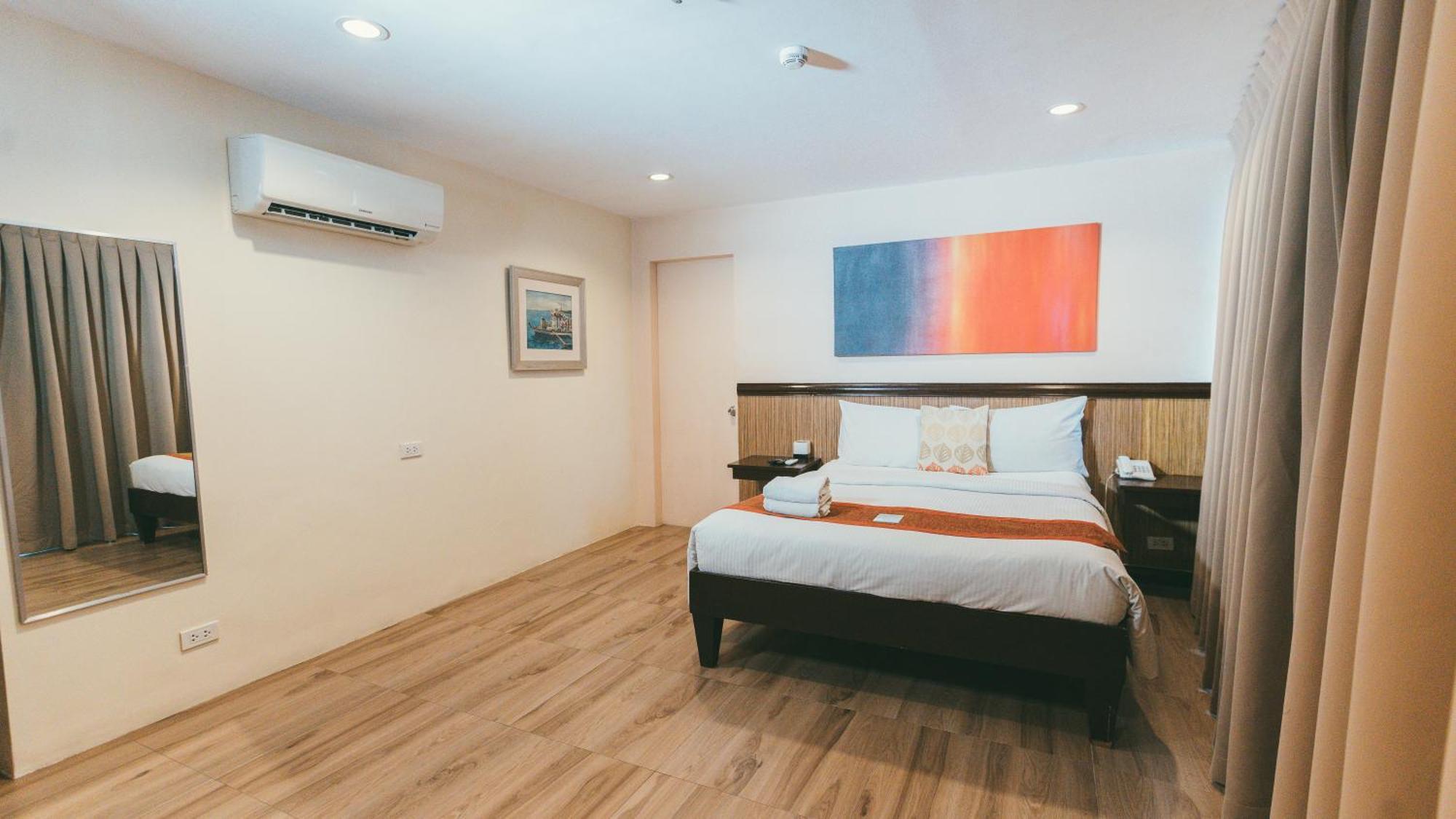 Ns Royal Hotel Cebu Exterior photo