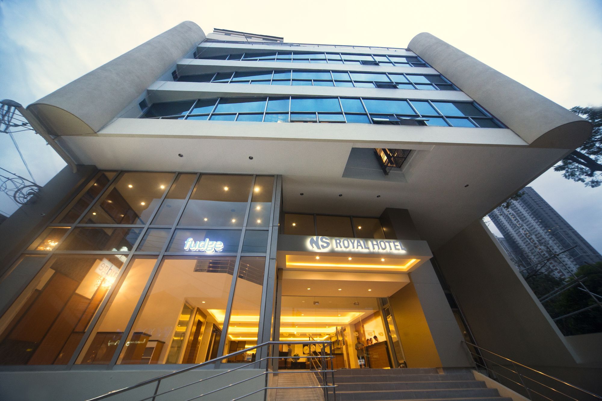 Ns Royal Hotel Cebu Exterior photo
